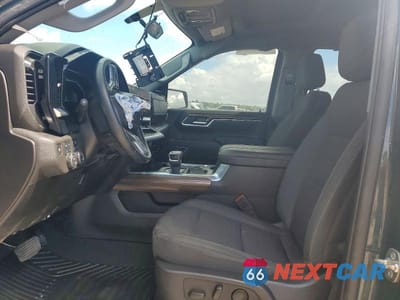 Zdjęcie 7 z 12 samochodu: 2025 CHEVROLET SILVERADO K1500 LT VIN:1GCUKDED4SZ161397 - miniatura