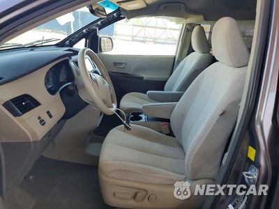 Zdjęcie 7 z 13 samochodu: 2011 TOYOTA SIENNA LE VIN:5TDKK3DC5BS086737 - miniatura