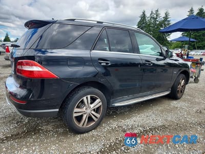 Trzecie zdjęcie samochodu z tyłu: 2012 MERCEDES-BENZ ML 350 4MATIC VIN:4JGDA5HB4CA020506 - miniatura