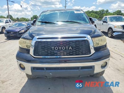 Piąte zdjęcie samochodu w środku: 2012 TOYOTA TUNDRA CREWMAX LIMITED VIN:5TFHW5F16CX270165 - miniatura