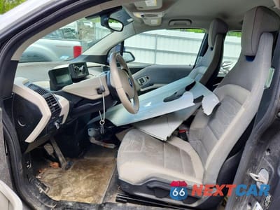 Zdjęcie 7 z 12 samochodu: 2014 BMW I3 BEV VIN:WBY1Z2C58EV283737 - miniatura