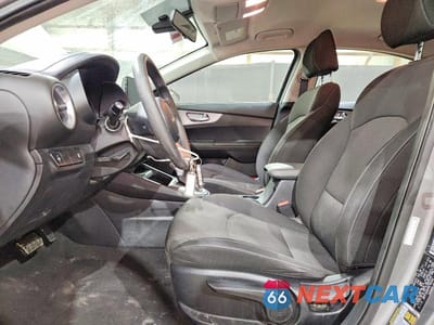 Zdjęcie 7 z 13 samochodu: 2024 KIA FORTE LXS VIN:3KPF24ADXRE780302 - miniatura
