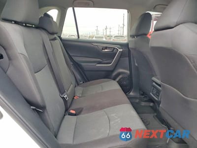 Zdjęcie 11 z 13 samochodu: 2024 TOYOTA RAV4 XLE VIN:2T3W1RFV0RC291091 - miniatura