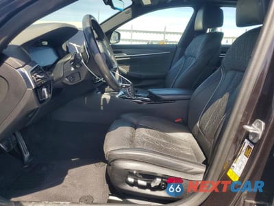 Zdjęcie 7 z 13 samochodu: 2021 BMW 540 I VIN:WBA53BJ0XMWX09154 - miniatura
