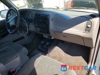 Zdjęcie 8 z 12 samochodu: 2000 FORD RANGER VIN:1FTYR10V1YTA75665 - miniatura