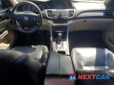 Zdjęcie 8 z 12 samochodu: 2015 HONDA ACCORD LX VIN:1HGCR2F33FA174360 - miniatura