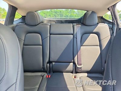 Zdjęcie 10 z 13 samochodu: 2024 TESLA MODEL Y VIN:7SAYGDEE2RA322678 - miniatura