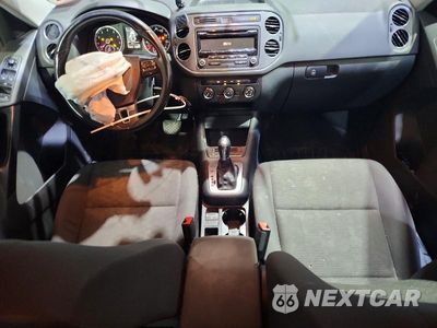 Zdjęcie 8 z 13 samochodu: 2014 VOLKSWAGEN TIGUAN S VIN:WVGBV3AX7EW013996 - miniatura
