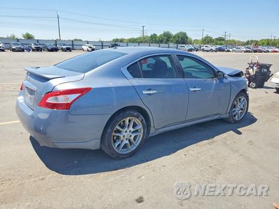 Trzecie zdjęcie samochodu z tyłu: 2010 NISSAN MAXIMA 3.5 S VIN:1N4AA5AP1AC803609 - miniatura