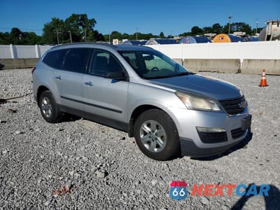 Czwarte zdjęcie samochodu z boku: 2013 CHEVROLET TRAVERSE LS VIN:1GNKRFED1DJ103013 - miniatura