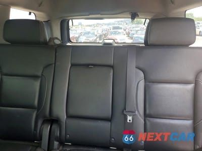 Zdjęcie 10 z 13 samochodu: 2020 GMC YUKON SLT VIN:1GKS2BKC0LR143380 - miniatura