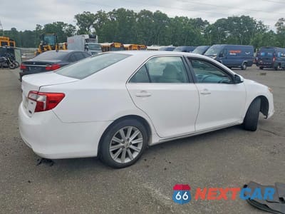 Trzecie zdjęcie samochodu z tyłu: 2012 TOYOTA CAMRY HYBRID LE VIN:4T1BD1FK0CU051485 - miniatura