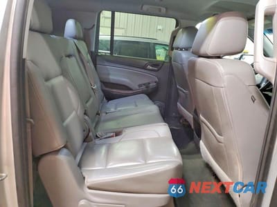 Zdjęcie 11 z 13 samochodu: 2016 CHEVROLET SUBURBAN K1500 LT VIN:1GNSKHKC7GR262555 - miniatura