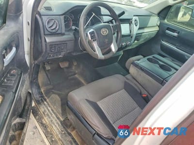 Zdjęcie 8 z 12 samochodu: 2015 TOYOTA TUNDRA SR5 VIN:5TFUM5F12FX060428 - miniatura