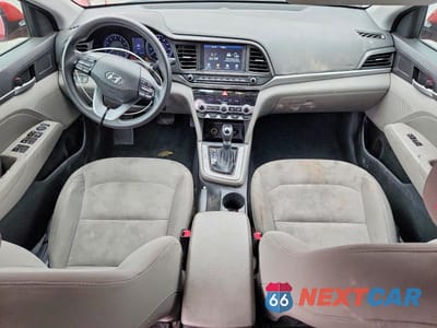 Zdjęcie 8 z 13 samochodu: 2020 HYUNDAI ELANTRA SEL VIN:5NPD84LF4LH525944 - miniatura