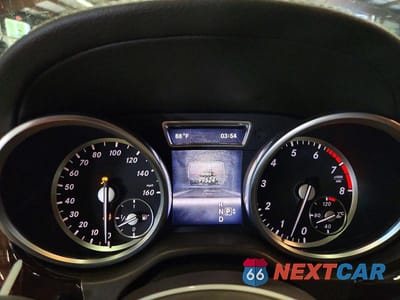 Zdjęcie 9 z 13 samochodu: 2013 MERCEDES-BENZ GL 450 4MATIC VIN:4JGDF7CE4DA261241 - miniatura