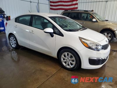 Czwarte zdjęcie samochodu z boku: 2016 KIA RIO LX VIN:KNADM4A38G6542098 - miniatura