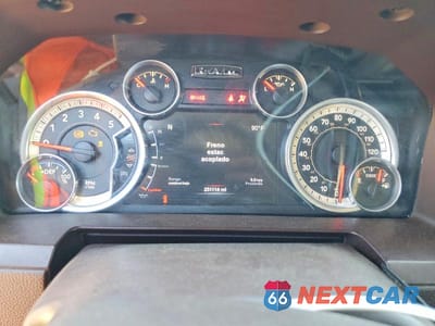 Zdjęcie 9 z 12 samochodu: 2015 RAM 3500 LARAMIE 4WD 6.7L 6C TDSL VIN:3C63RRJL9FG550373 - miniatura