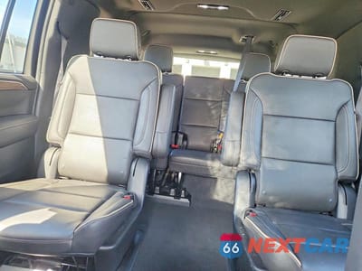 Zdjęcie 10 z 13 samochodu: 2023 CHEVROLET SUBURBAN K1500 PREMIER VIN:1GNSKFKL9PR423119 - miniatura