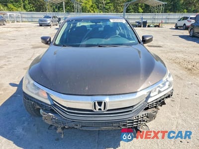 Piąte zdjęcie samochodu w środku: 2016 HONDA ACCORD LX VIN:1HGCR2F37GA240670 - miniatura