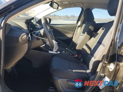 Zdjęcie 7 z 13 samochodu: 2016 SCION IA BASE VIN:3MYDLBZV0GY143387 - miniatura