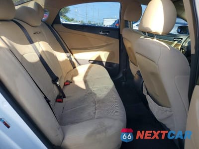 Zdjęcie 10 z 13 samochodu: 2013 HYUNDAI SONATA GLS VIN:5NPEB4AC3DH603064 - miniatura