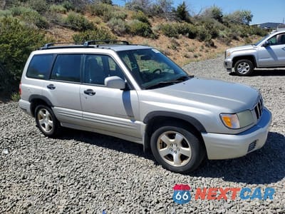 Czwarte zdjęcie samochodu z boku: 2001 SUBARU FORESTER S VIN:JF1SF656X1G729354 - miniatura