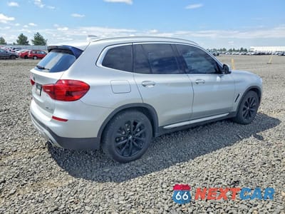 Trzecie zdjęcie samochodu z tyłu: 2019 BMW X3 XDRIVE30I VIN:5UXTR9C55KLP89390 - miniatura
