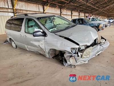 Czwarte zdjęcie samochodu z boku: 2003 TOYOTA SIENNA LE VIN:4T3ZF13C83U520514 - miniatura