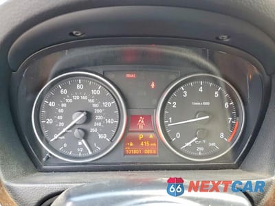 Zdjęcie 9 z 12 samochodu: 2013 BMW 328 I VIN:WBADW3C50DJ525792 - miniatura