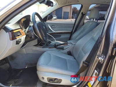 Zdjęcie 7 z 12 samochodu: 2006 BMW 330 I VIN:WBAVB33596KR79794 - miniatura