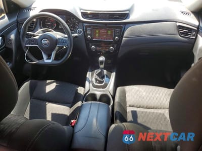 Zdjęcie 8 z 13 samochodu: 2018 NISSAN ROGUE VIN:KNMAT2MT7JP530986 - miniatura