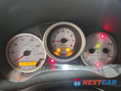 Zdjęcie 9 z 13 samochodu: 2004 TOYOTA RAV4 BASE VIN:JTEHD20V640037098 - miniatura