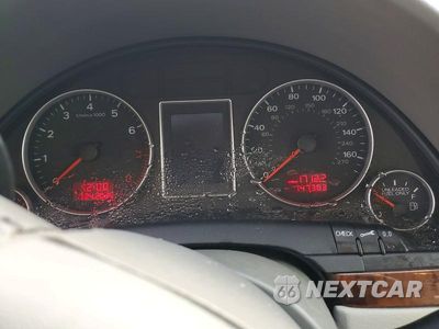 Zdjęcie 9 z 12 samochodu: 2008 AUDI A4 2.0T VIN:WAUAF78E18A134837 - miniatura