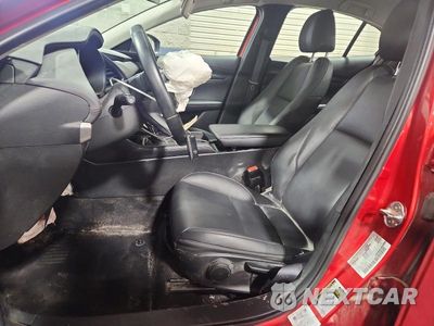 Zdjęcie 7 z 12 samochodu: 2025 MAZDA 3 SELECT SPORT VIN:3MZBPABM7SM450414 - miniatura