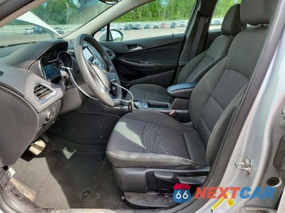 Zdjęcie 7 z 12 samochodu: 2017 CHEVROLET CRUZE LT VIN:1G1BE5SM9H7235340 - miniatura