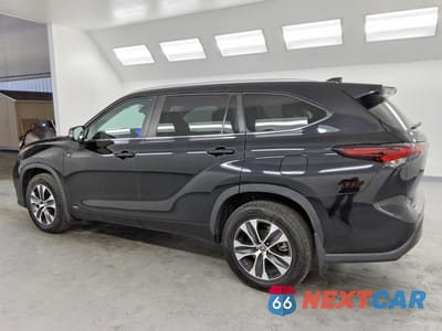 Drugie zdjęcie samochodu z przodu: 2024 TOYOTA HIGHLANDER HYBRID XLE VIN:5TDKBRCH8RS623143 - miniatura