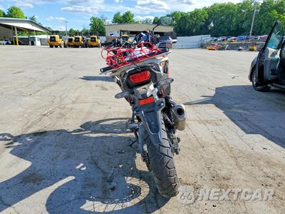 Czwarte zdjęcie samochodu z boku: 2024 HONDA XL750 VIN:JH2RD1615RK101416 - miniatura