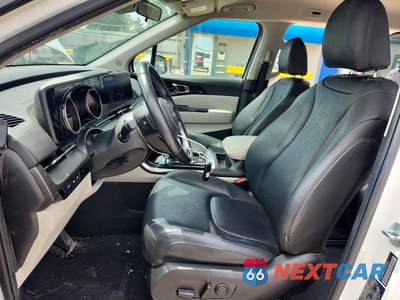 Zdjęcie 7 z 13 samochodu: 2023 KIA CARNIVAL EX VIN:KNDNC5H37P6203063 - miniatura