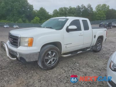 2008 GMC SIERRA K1500 1GTEK19J38Z176629 - główne zdjęcie licytacji z USA - miniatura