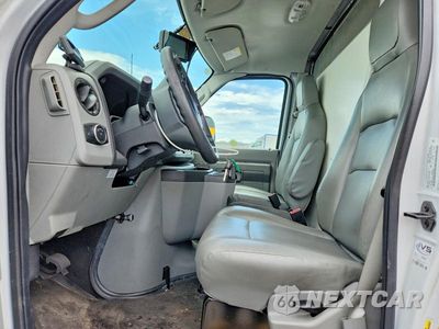 Zdjęcie 7 z 13 samochodu: 2023 FORD E350 REFRIGERATED BOX TRUCK VIN:1FDWE3FKXPDD14758 - miniatura