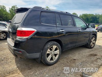 Trzecie zdjęcie samochodu z tyłu: 2011 TOYOTA HIGHLANDER LIMITED VIN:5TDDK3EH1BS077035 - miniatura