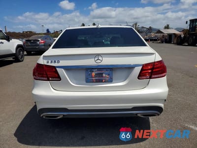 Zdjęcie 6 z 12 samochodu: 2014 MERCEDES-BENZ E 350 VIN:WDDHF5KB0EA824973 - miniatura