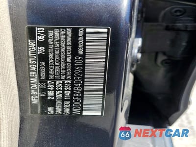 Zdjęcie 12 z 12 samochodu: 2013 MERCEDES-BENZ C 300 4MATIC VIN:WDDGF8AB4DR296109 - miniatura