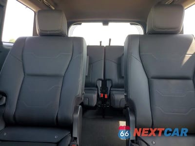 Zdjęcie 10 z 13 samochodu: 2025 LEXUS GX 550 LUXURY+ VIN:JTJVBCDXXS5070360 - miniatura