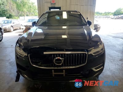 Piąte zdjęcie samochodu w środku: 2018 VOLVO XC60 T8 INSCRIPTION VIN:YV4BR0DL4J1041288 - miniatura