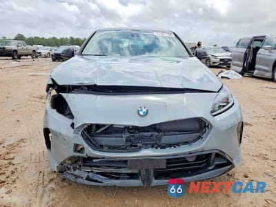 Piąte zdjęcie samochodu w środku: 2026 BMW 228 VIN:WBA83GG04T7U56598 - miniatura
