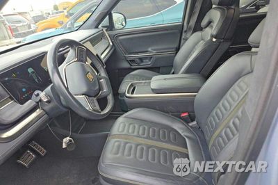Zdjęcie 11 z 14 samochodu: 2023 RIVIAN R1S ADVENTURE VIN:7PDSGABA4PN019950 - miniatura