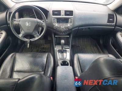 Zdjęcie 8 z 12 samochodu: 2006 HONDA ACCORD EX VIN:1HGCM56806A076558 - miniatura