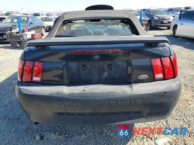 Zdjęcie 6 z 12 samochodu: 2001 FORD MUSTANG VIN:1FAFP44421F200263 - miniatura